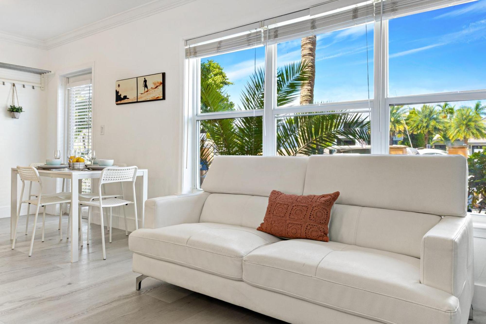 Las Olas Blvd Exclusive Apt With Waterview 劳德代尔堡 外观 照片