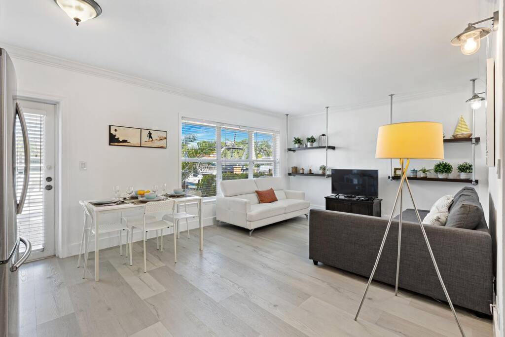 Las Olas Blvd Exclusive Apt With Waterview 劳德代尔堡 外观 照片